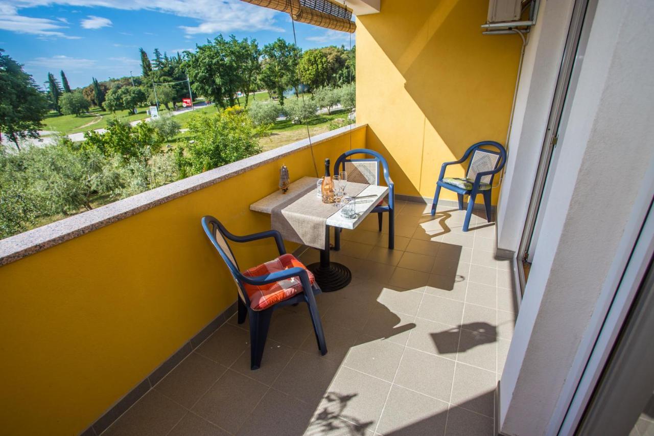 Ferienwohnung Apartman Vlado Vrsar Exterior foto