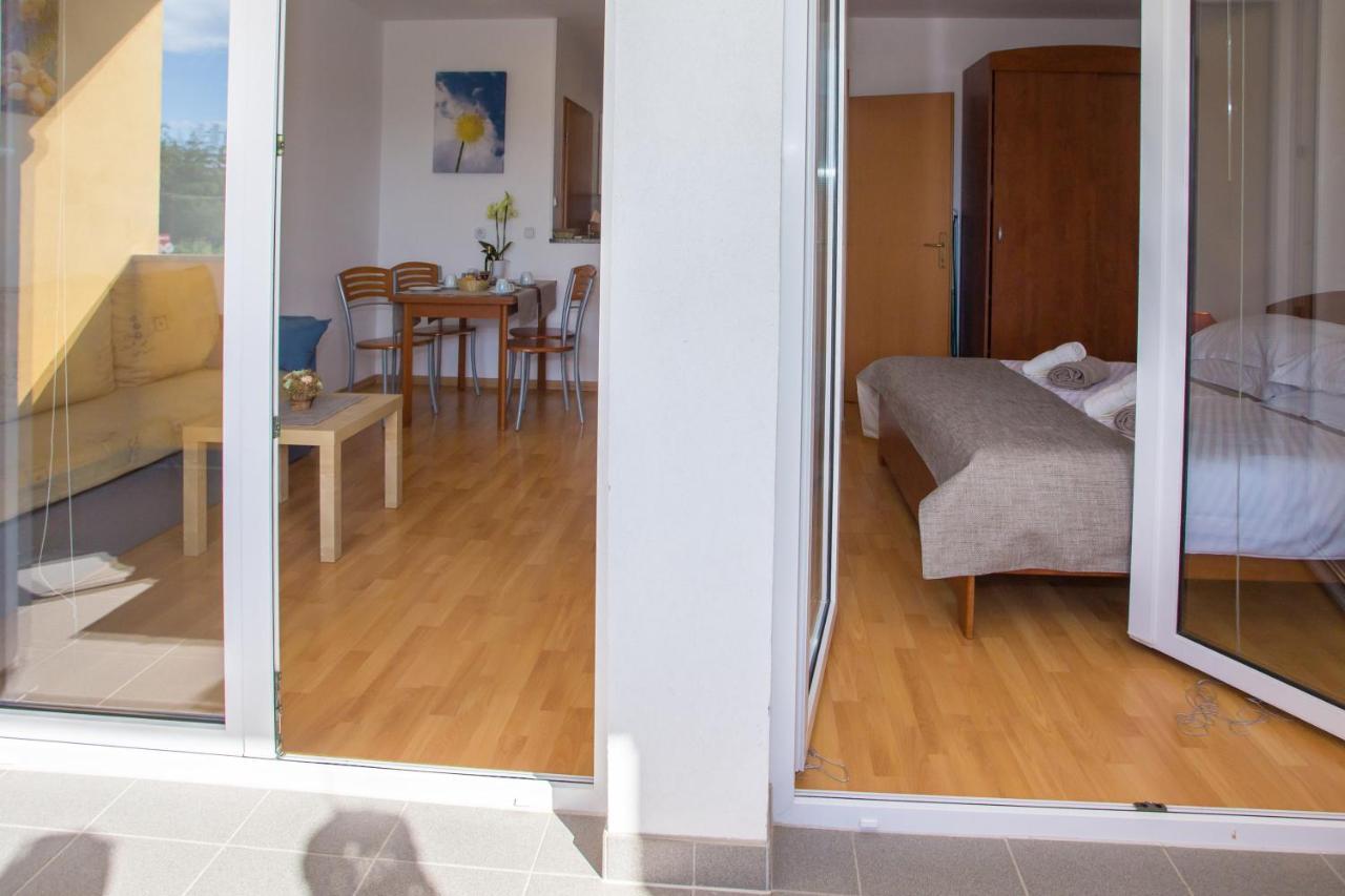 Ferienwohnung Apartman Vlado Vrsar Exterior foto