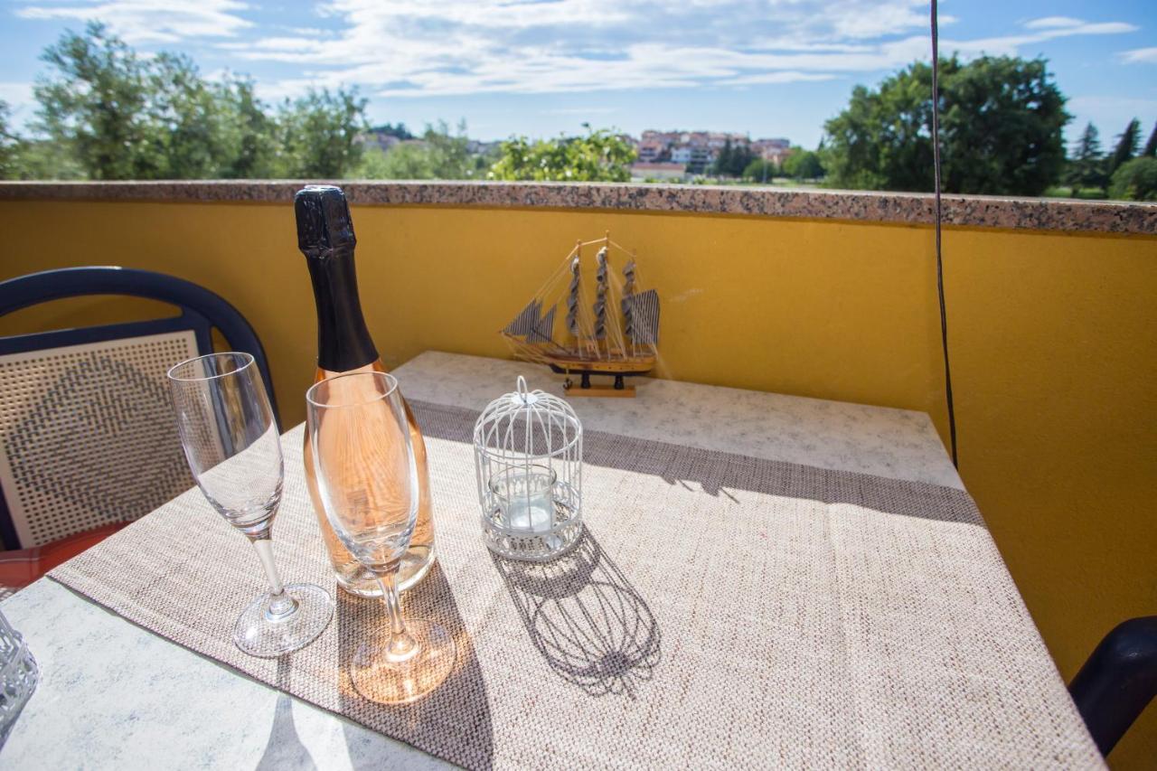Ferienwohnung Apartman Vlado Vrsar Exterior foto